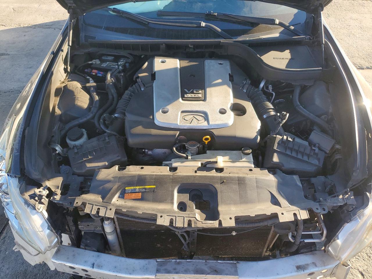 2013 INFINITI G37