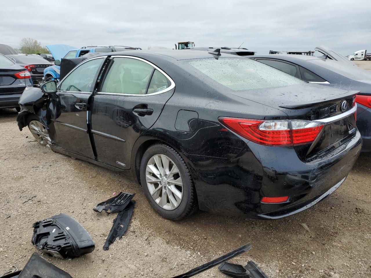 2013 LEXUS ES300