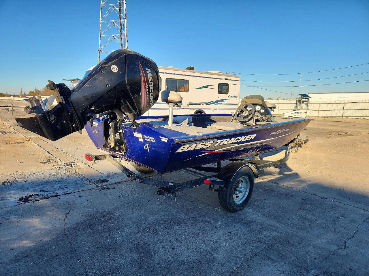 2015 BASS BOAT