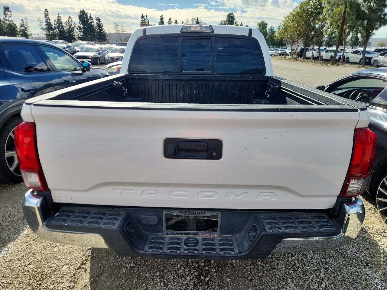 2018 TOYOTA TACOMA