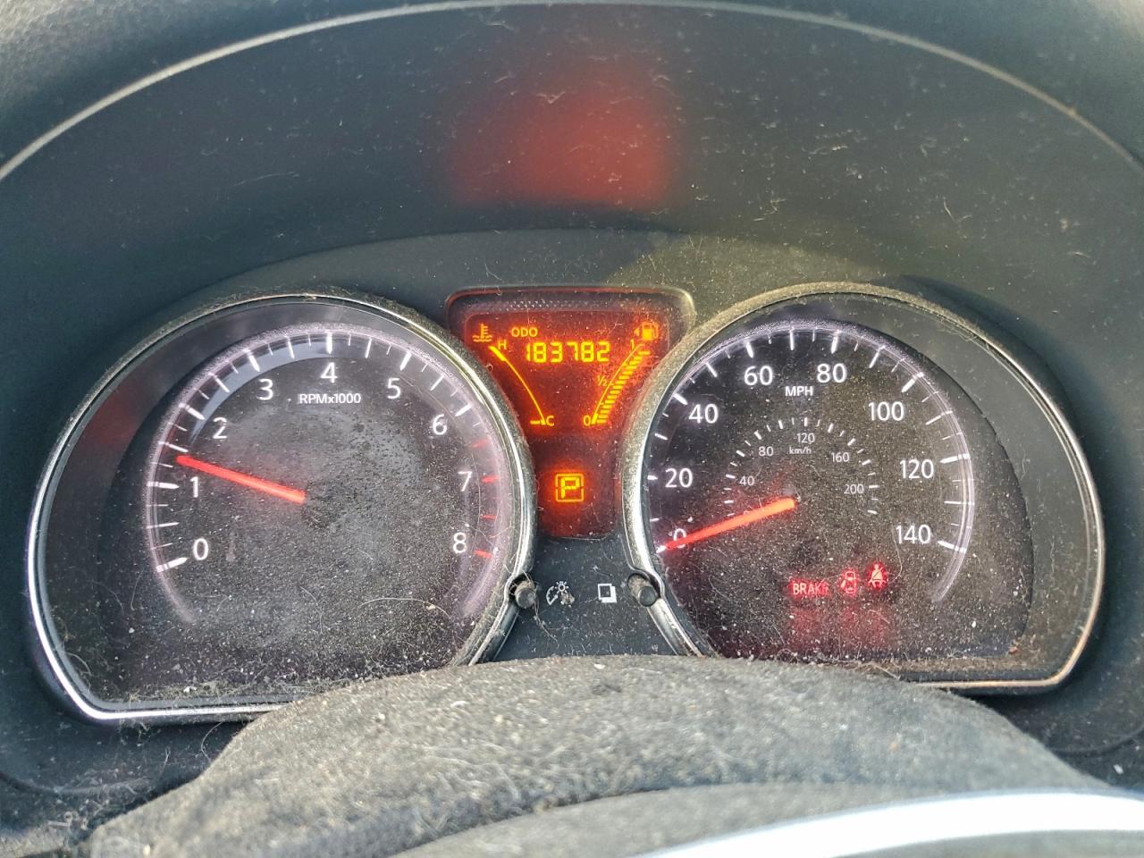 2016 NISSAN VERSA