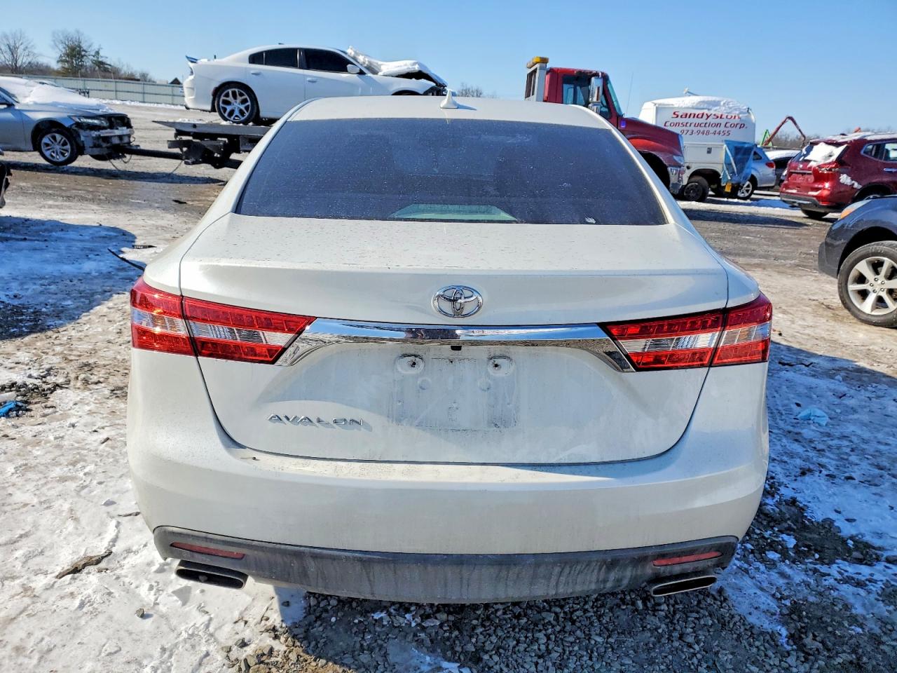 2015 TOYOTA AVALON
