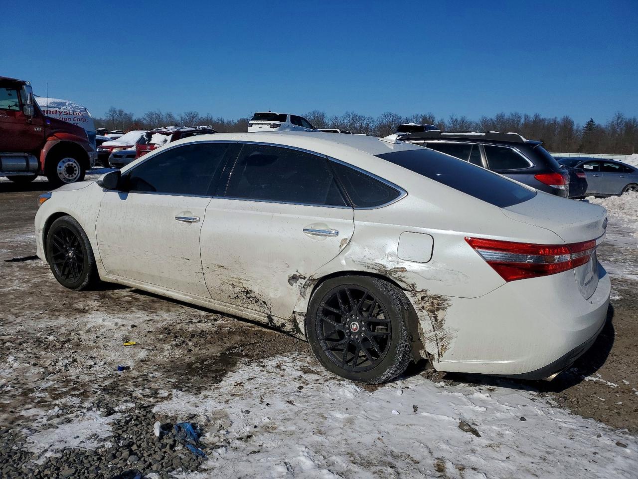 2015 TOYOTA AVALON