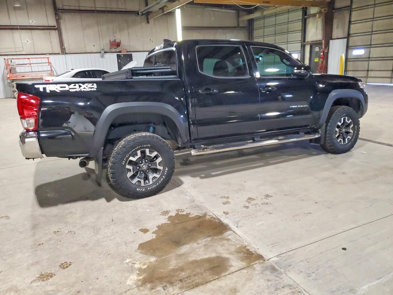 2016 TOYOTA TACOMA