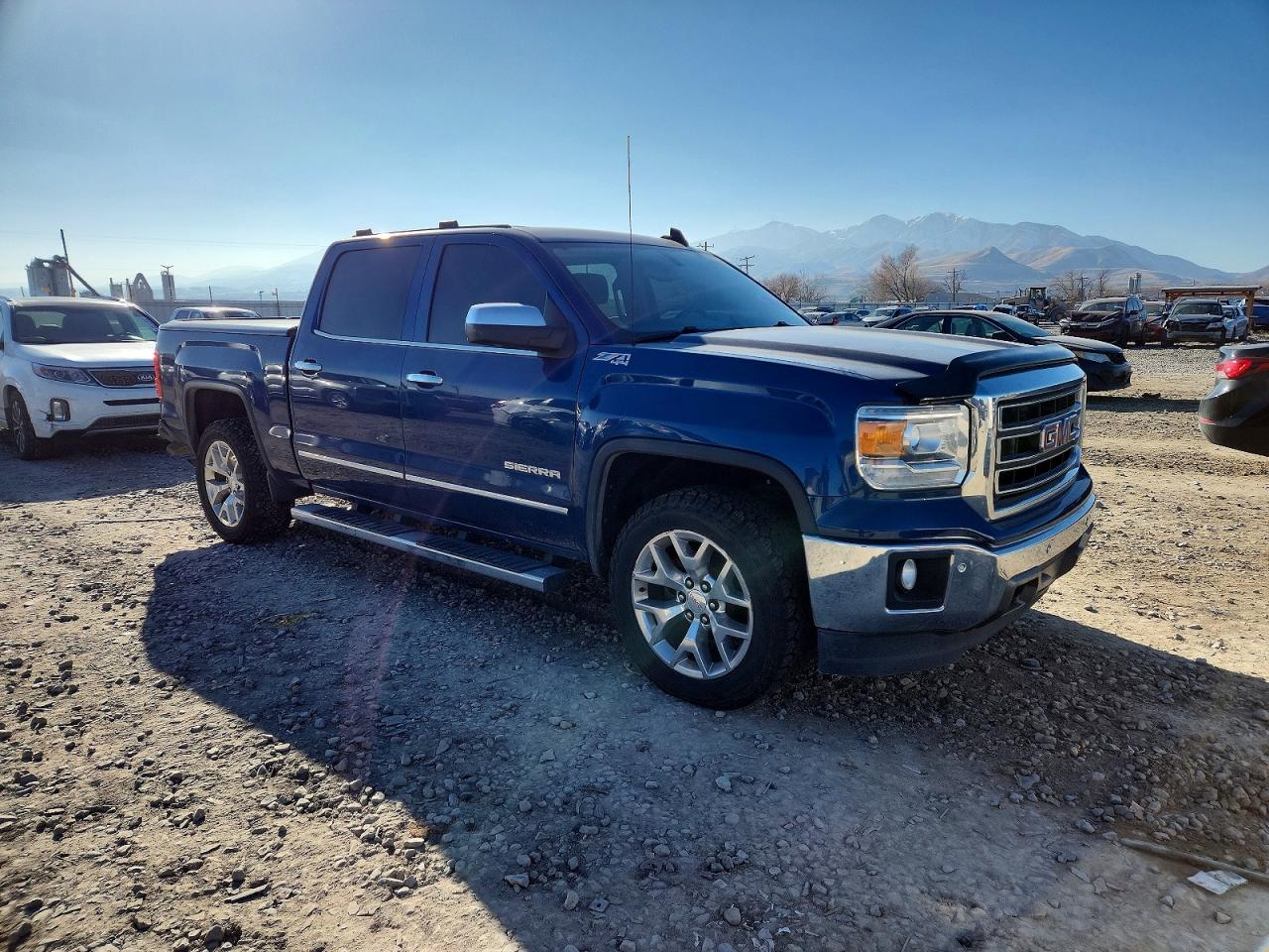 2015 GMC SIERRA