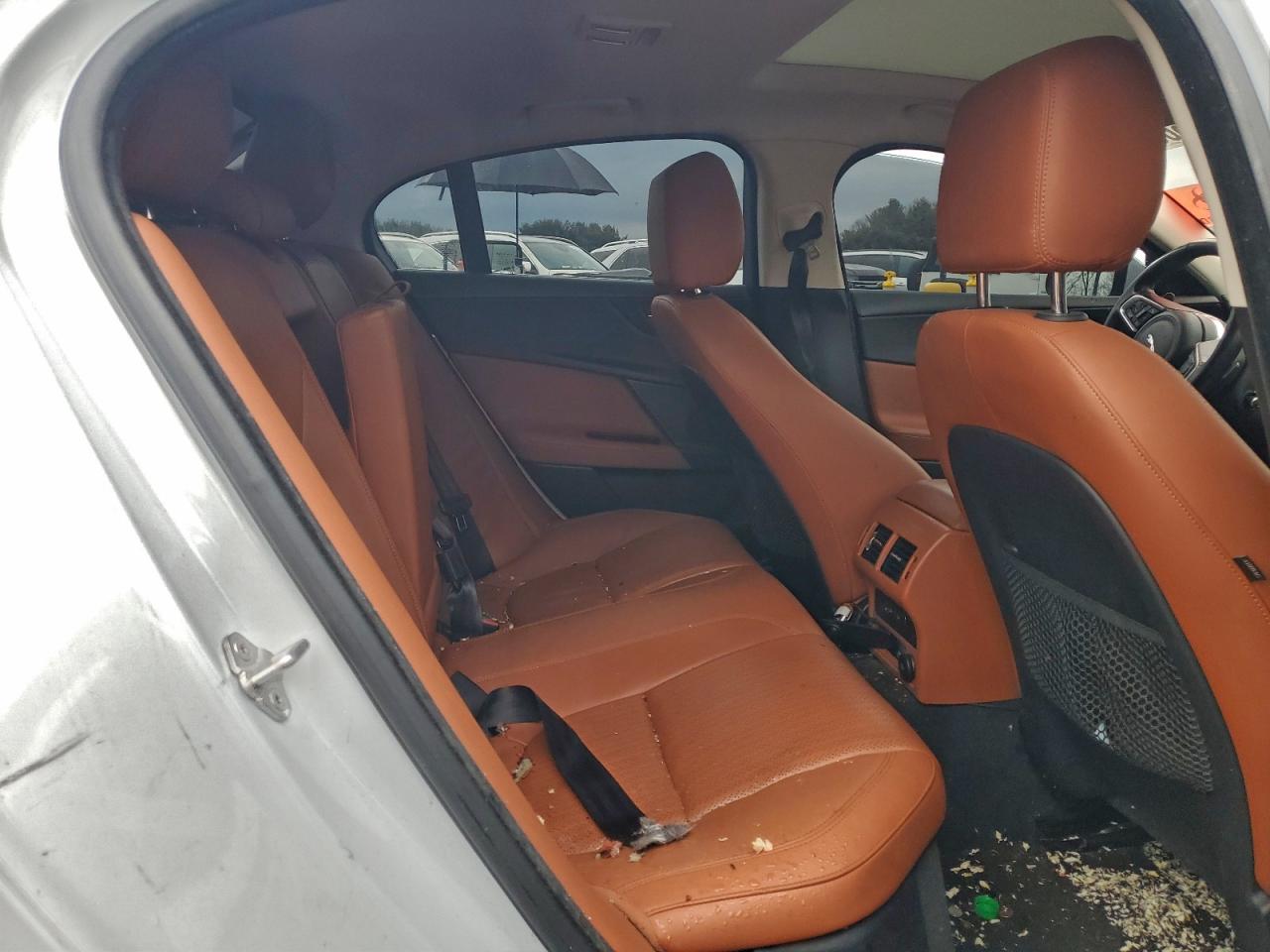 2018 JAGUAR XE