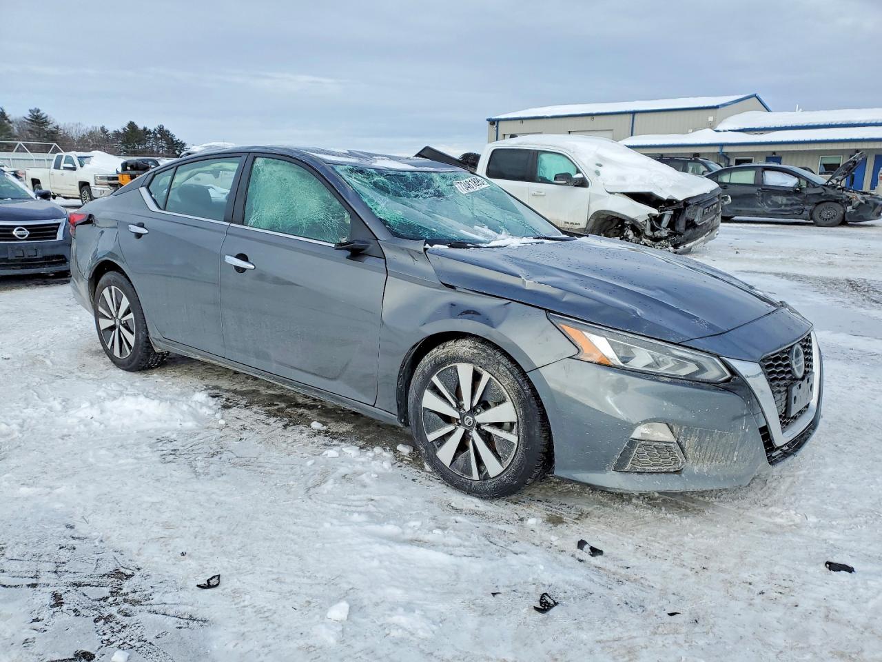 2022 NISSAN ALTIMA