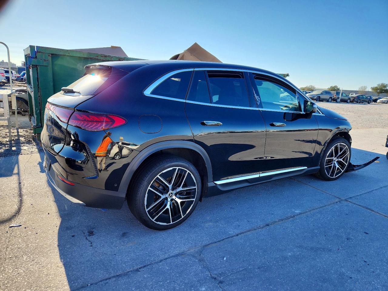 2024 MERCEDES-BENZ EQE SUV 35