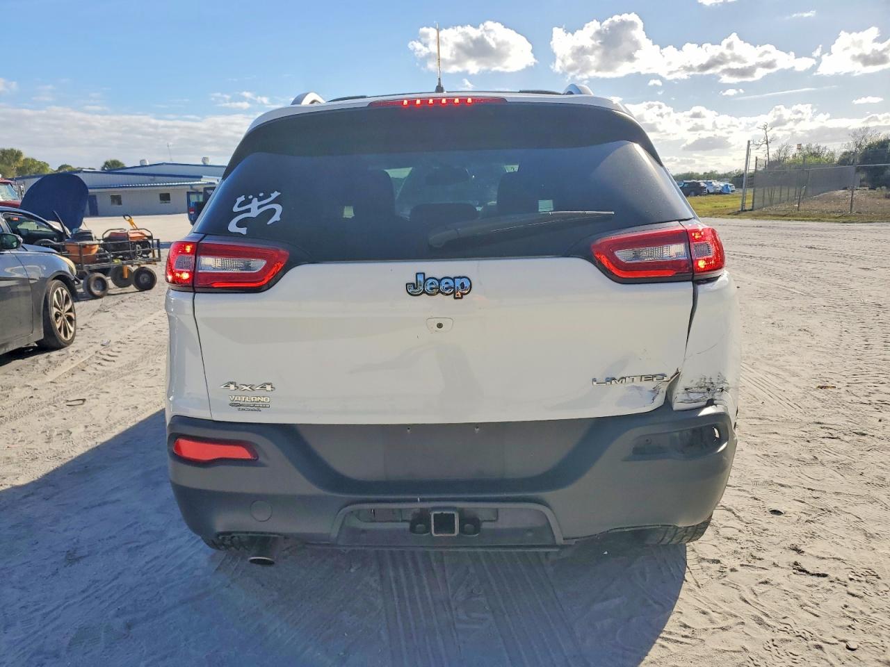 2015 JEEP CHEROKEE