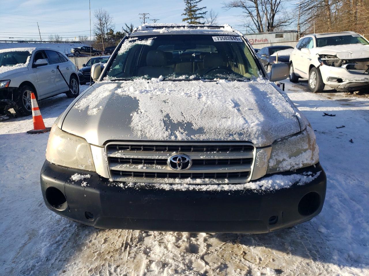 2001 TOYOTA HIGHLANDER