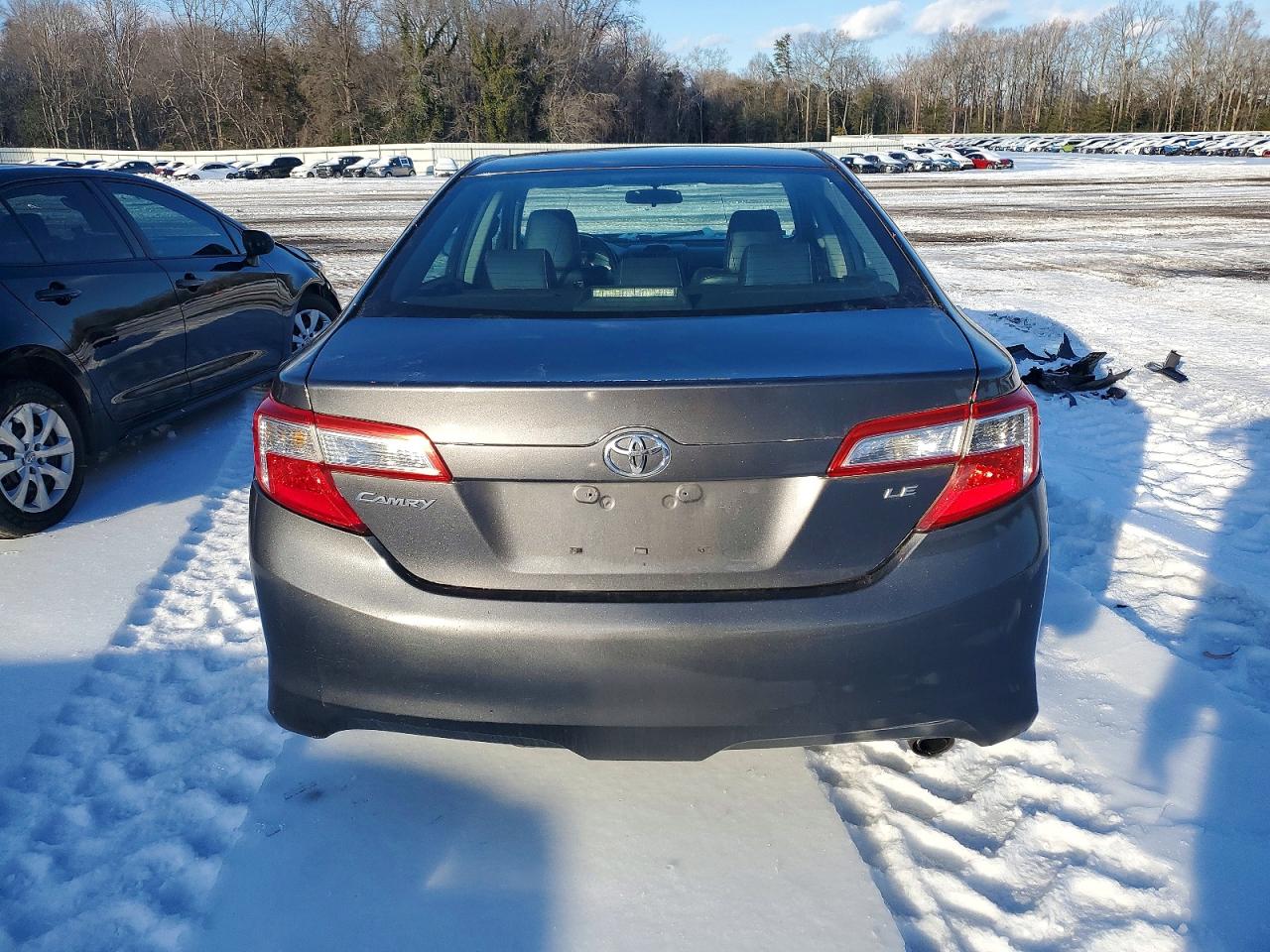 2013 TOYOTA CAMRY