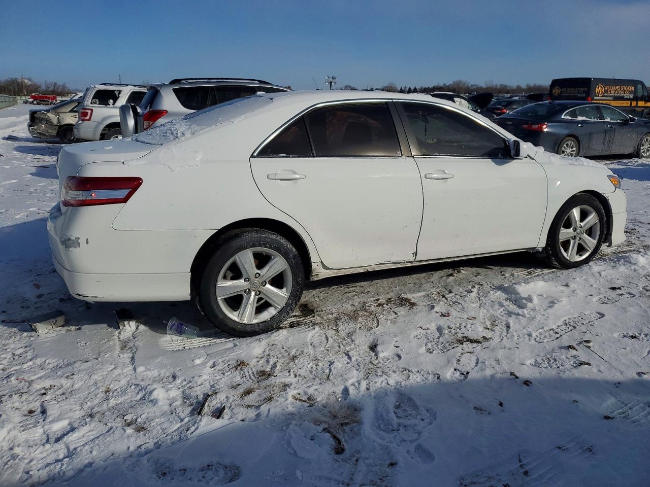 2010 TOYOTA CAMRY