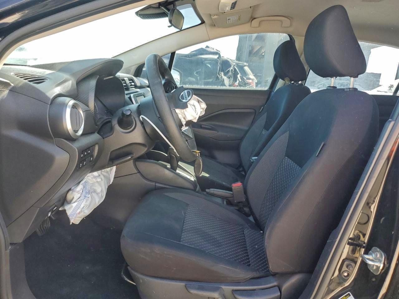2020 NISSAN VERSA