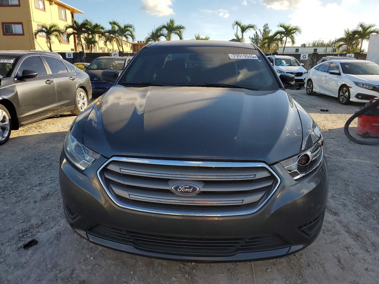 2017 FORD TAURUS