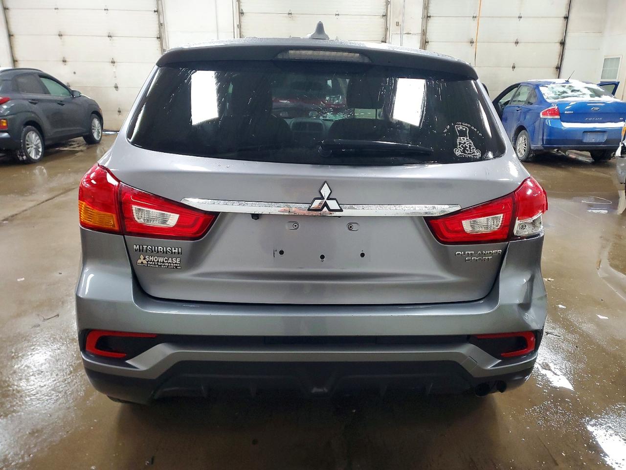 2019 MITSUBISHI OUTLANDER