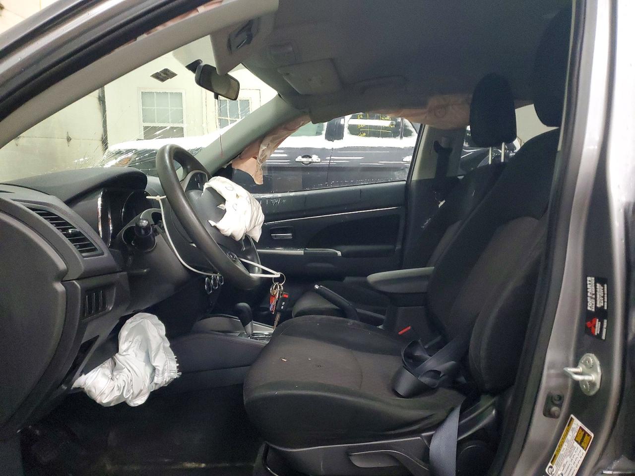 2019 MITSUBISHI OUTLANDER