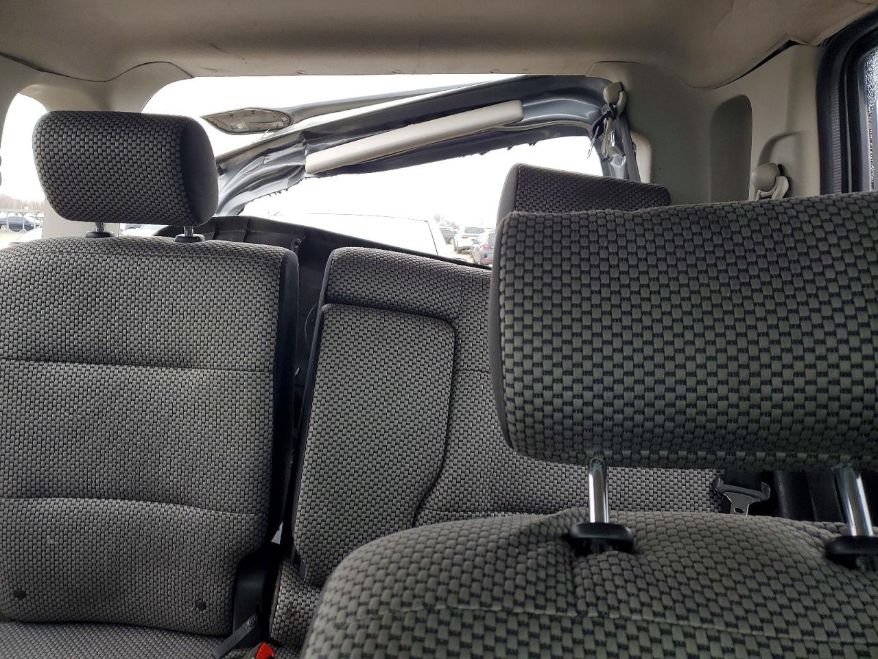 2010 NISSAN CUBE