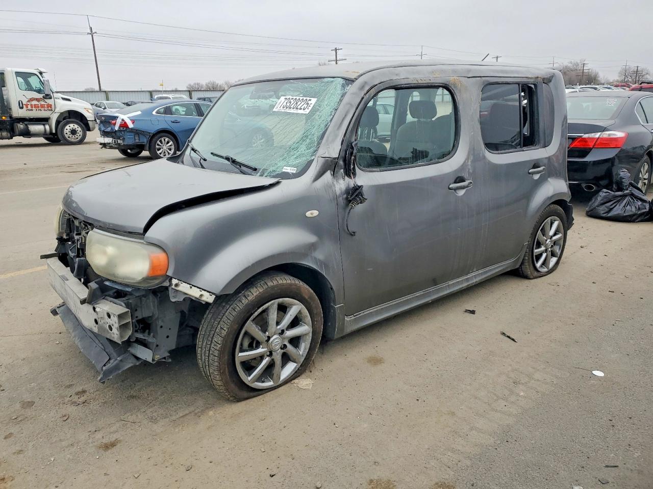 2010 NISSAN CUBE