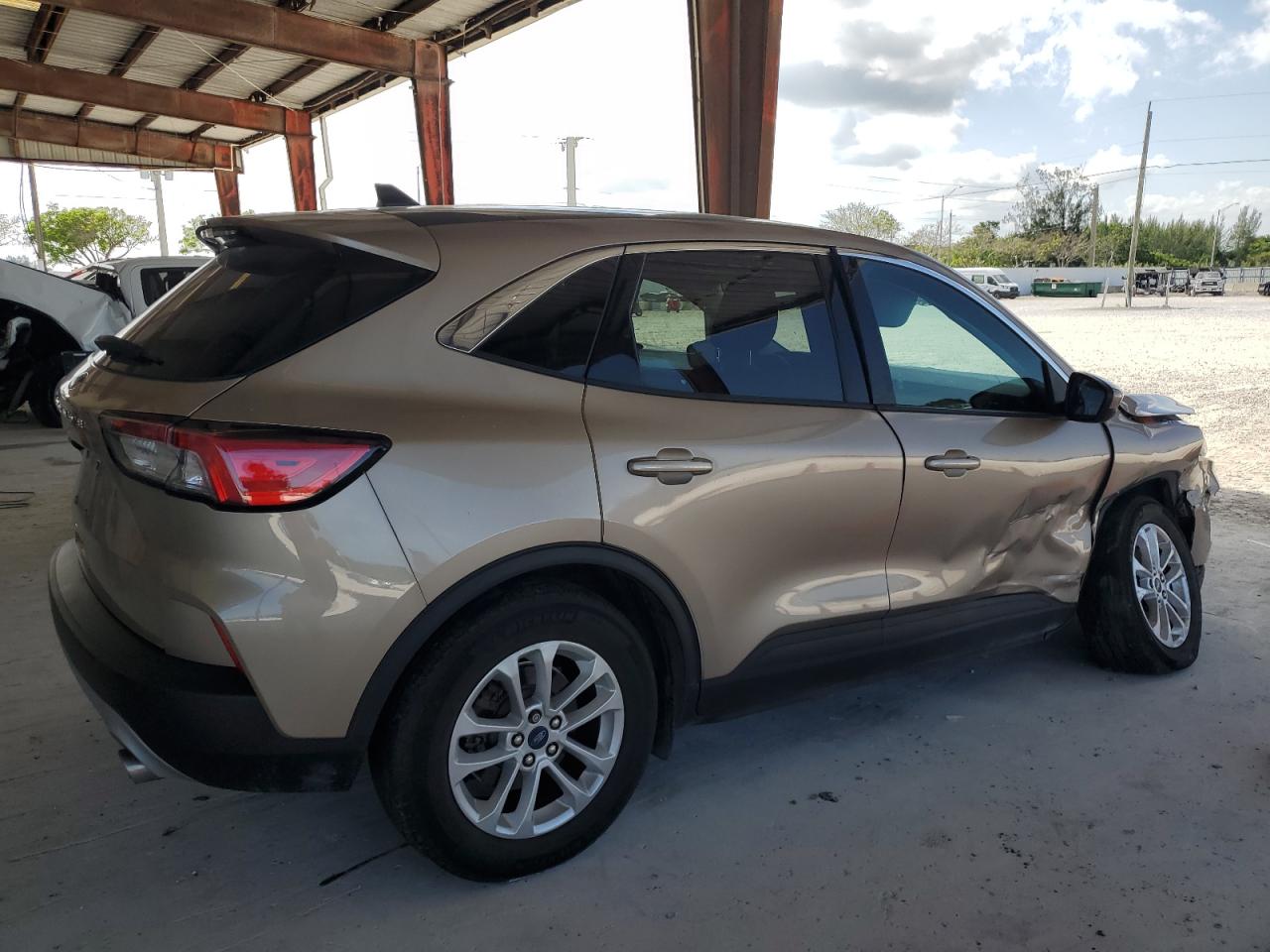 2021 FORD ESCAPE