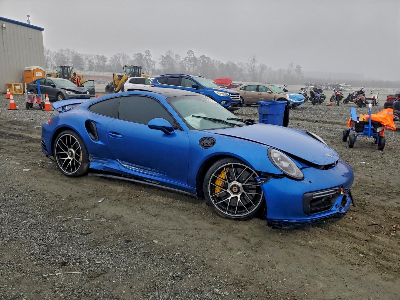 2017 PORSCHE 911