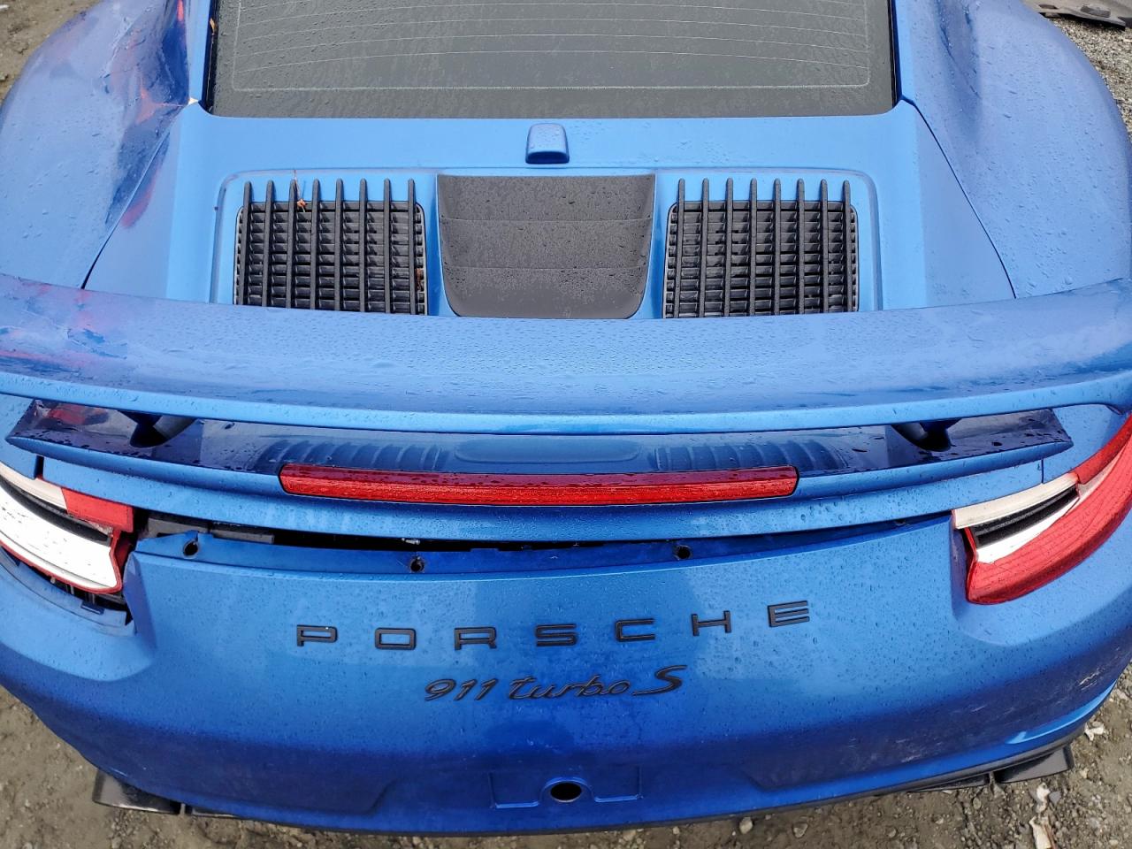 2017 PORSCHE 911