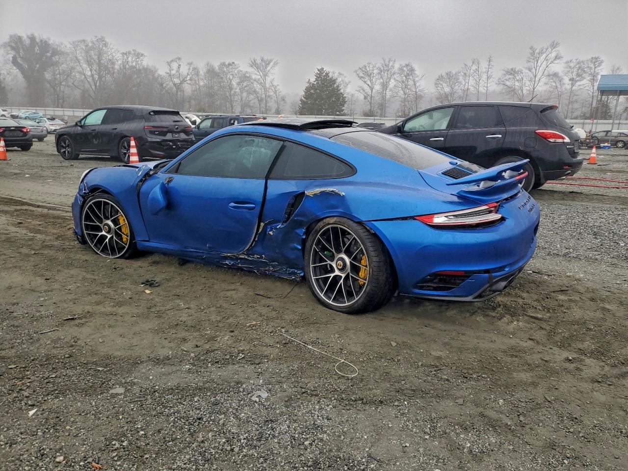 2017 PORSCHE 911