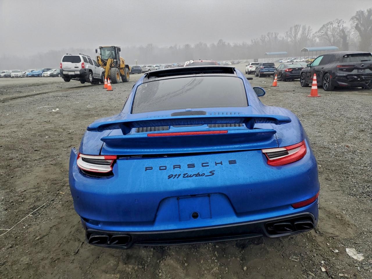 2017 PORSCHE 911