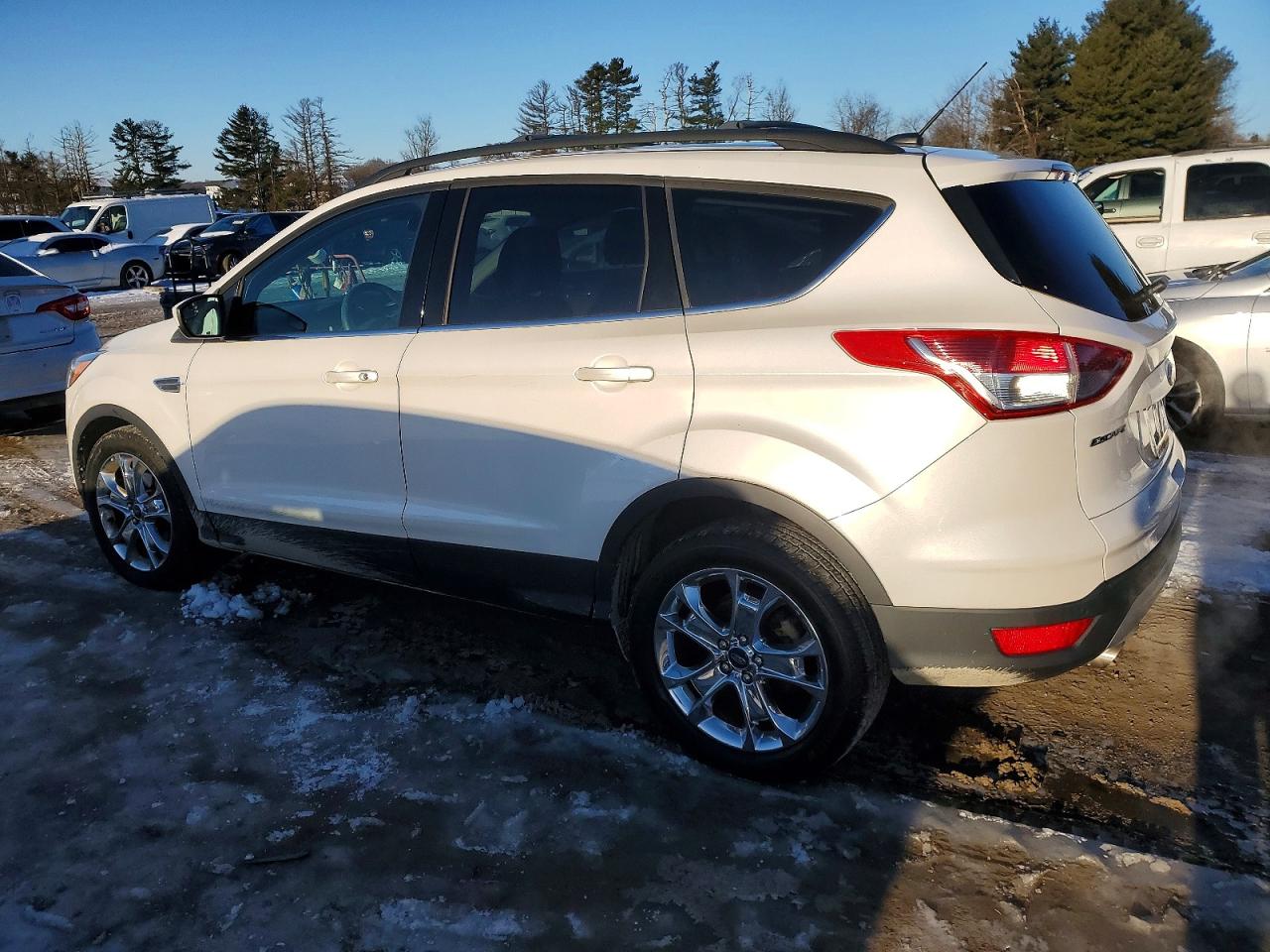 2016 FORD ESCAPE