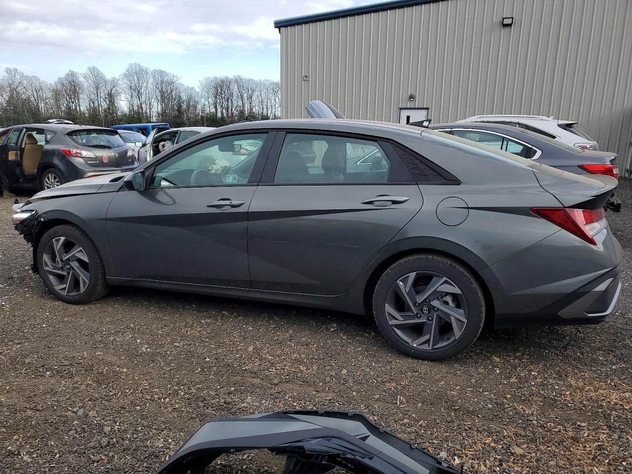 2025 HYUNDAI ELANTRA
