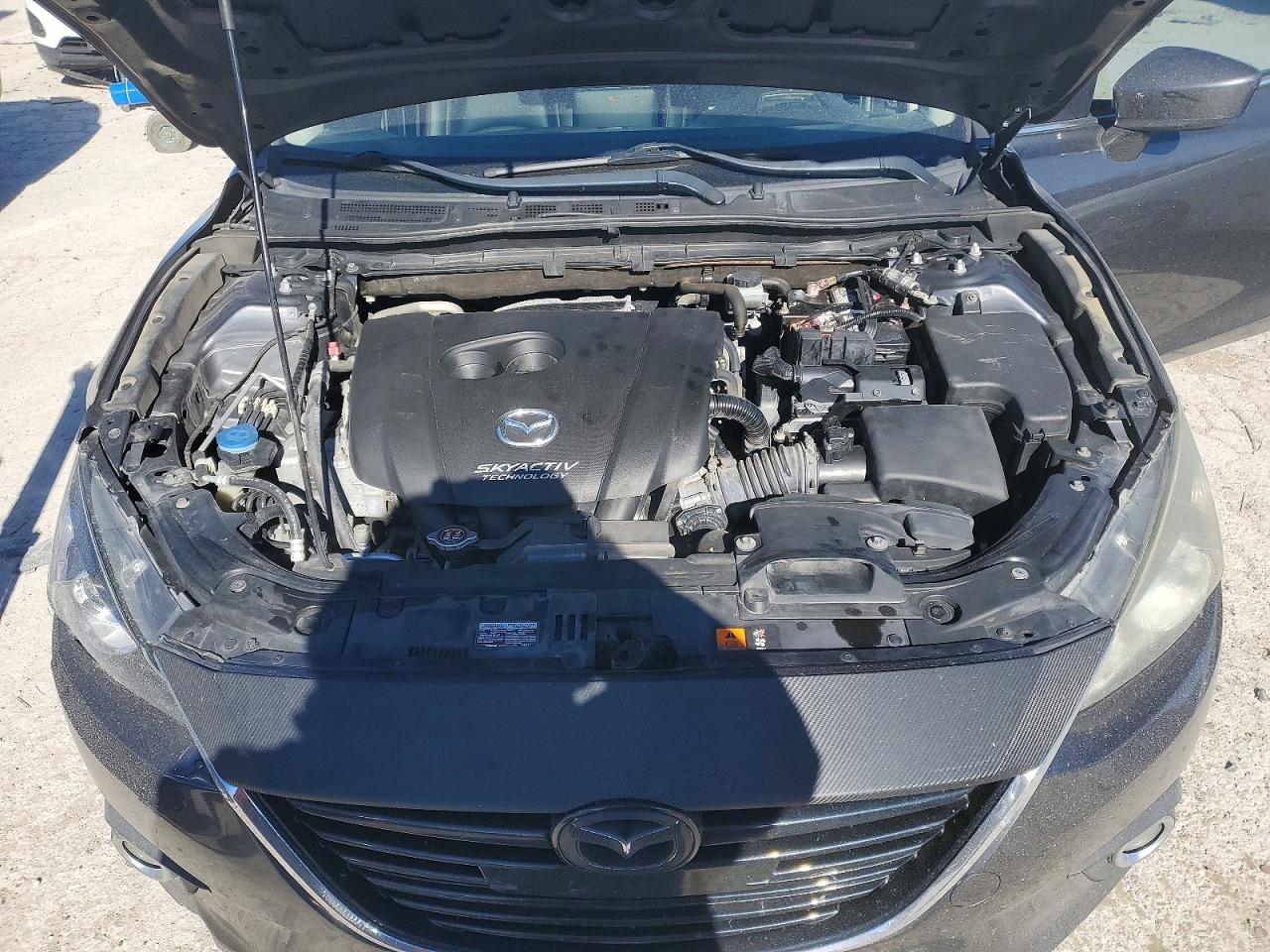 2015 MAZDA 3