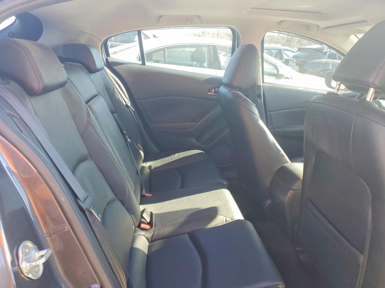 2015 MAZDA 3