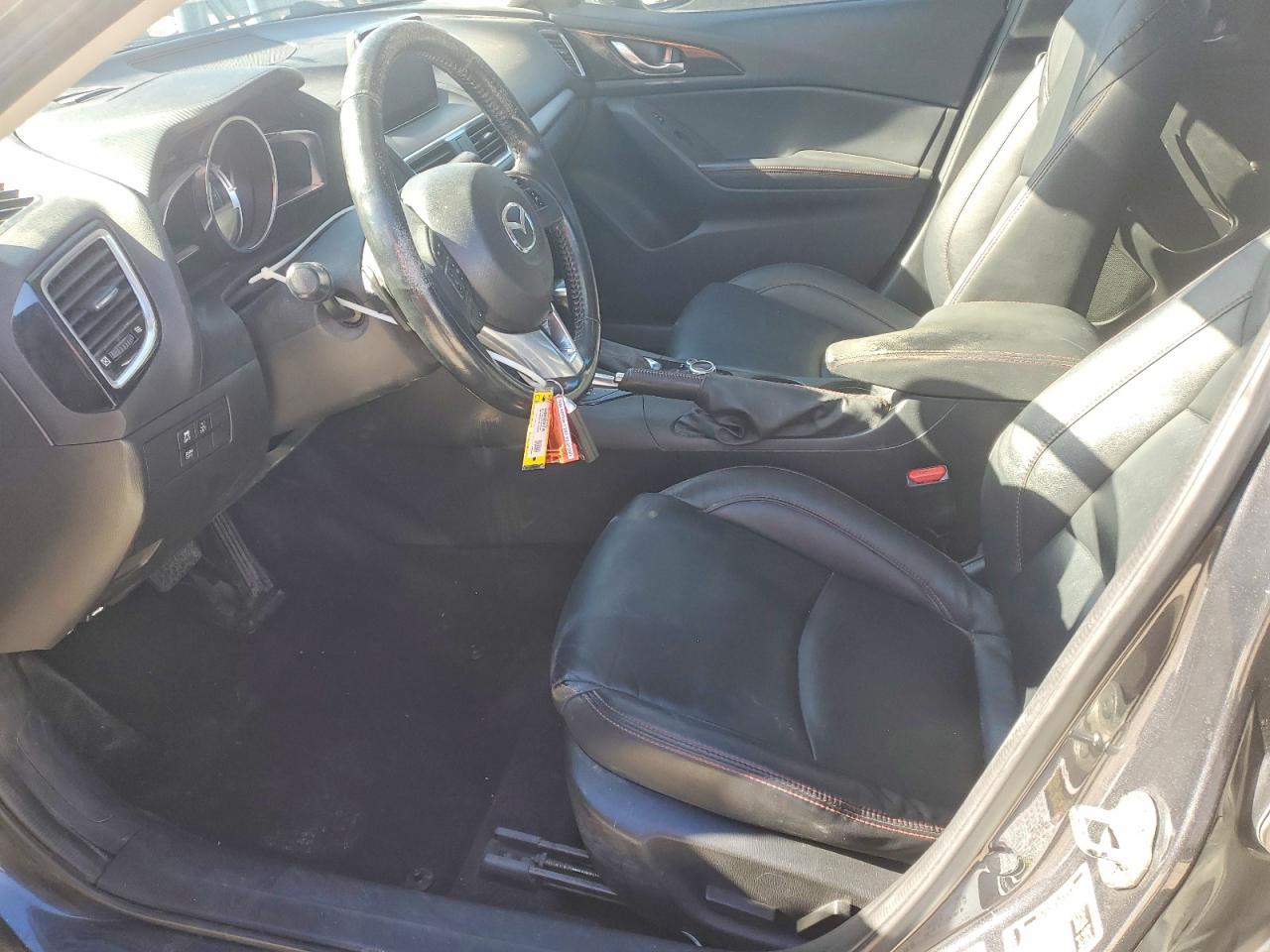 2015 MAZDA 3