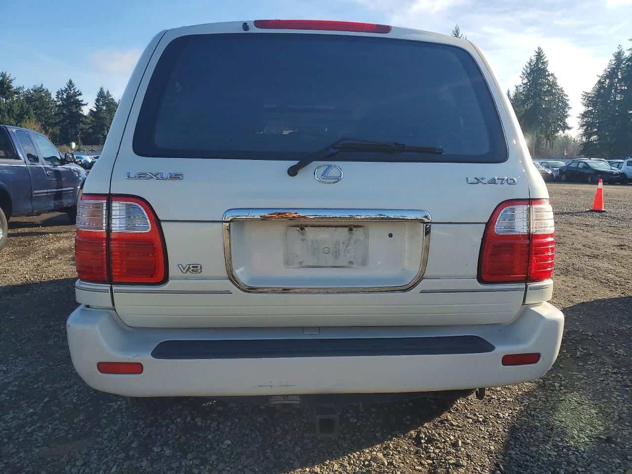 2000 LEXUS LX470