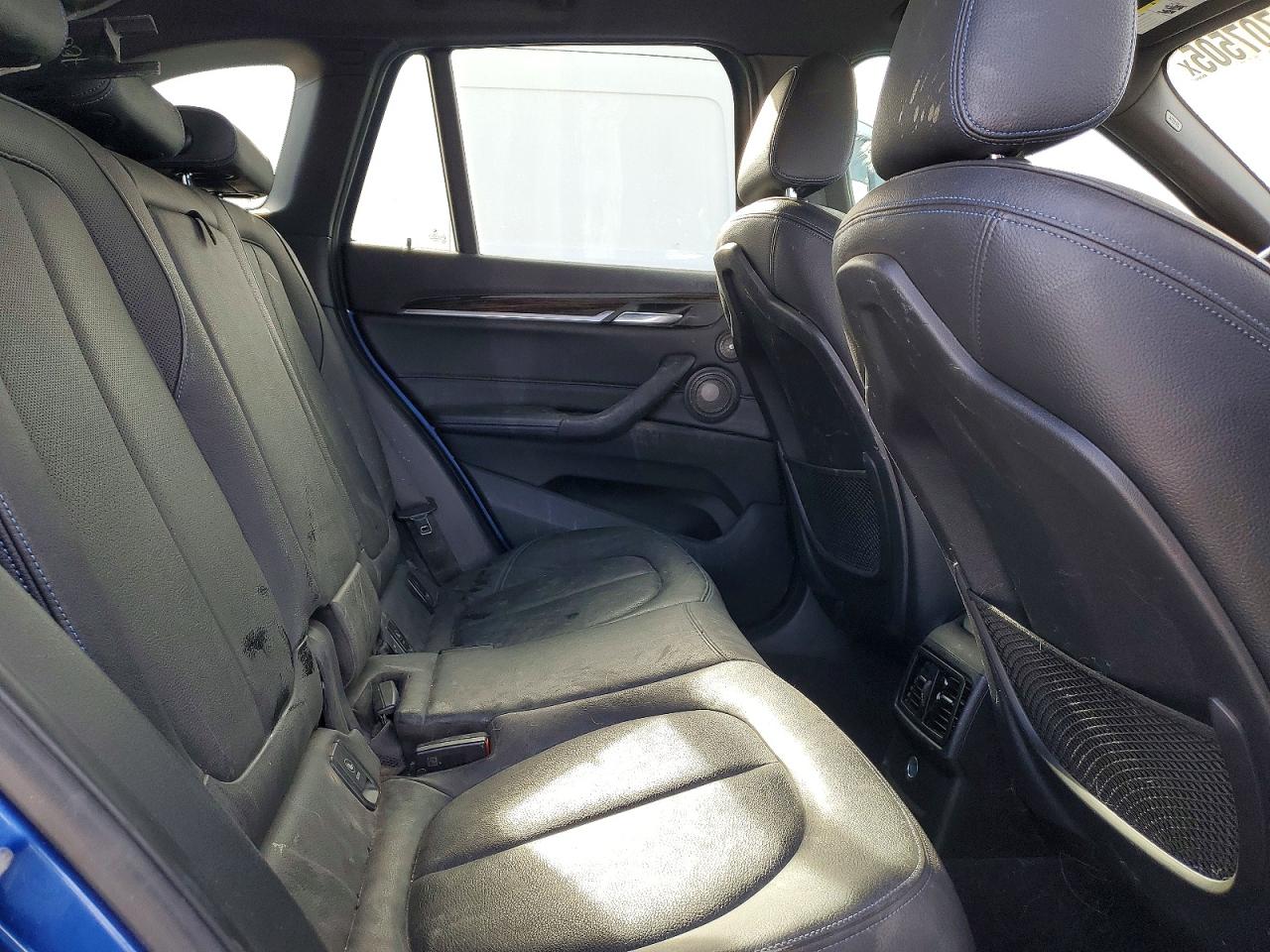 2016 BMW X1
