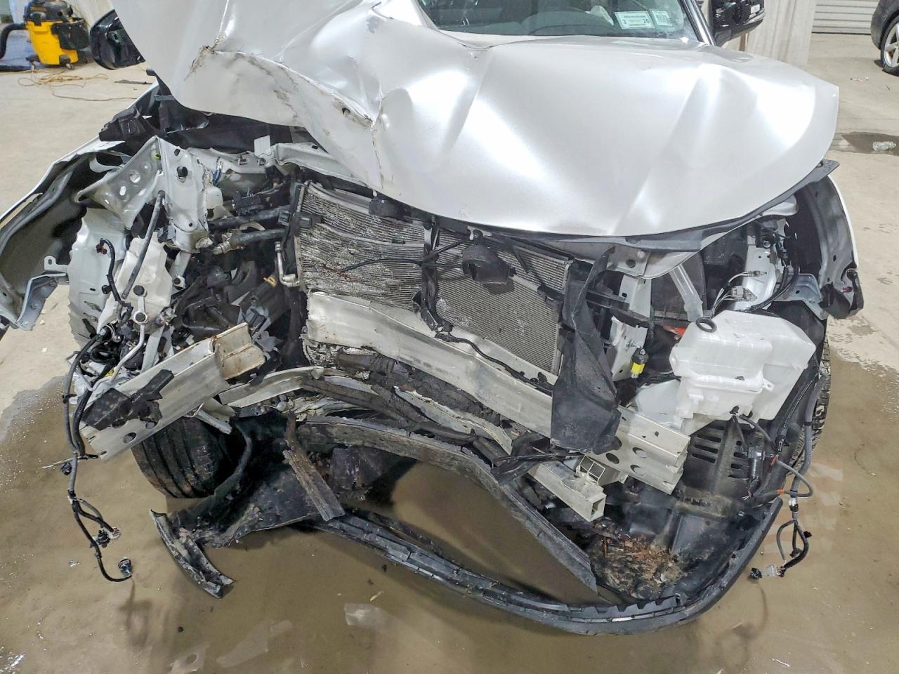 2024 TOYOTA HIGHLANDER