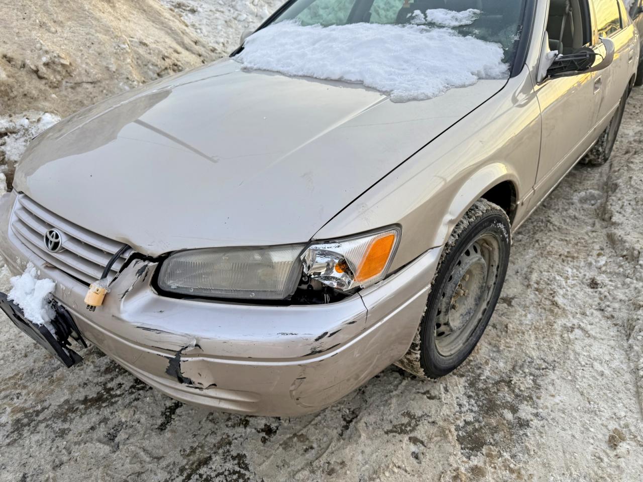 1998 TOYOTA CAMRY