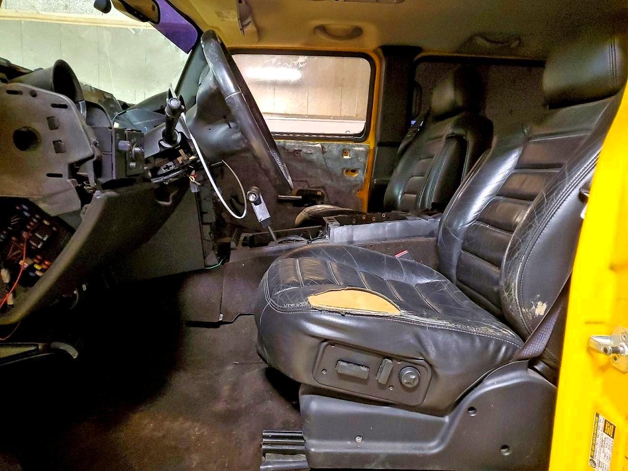 2005 HUMMER H2