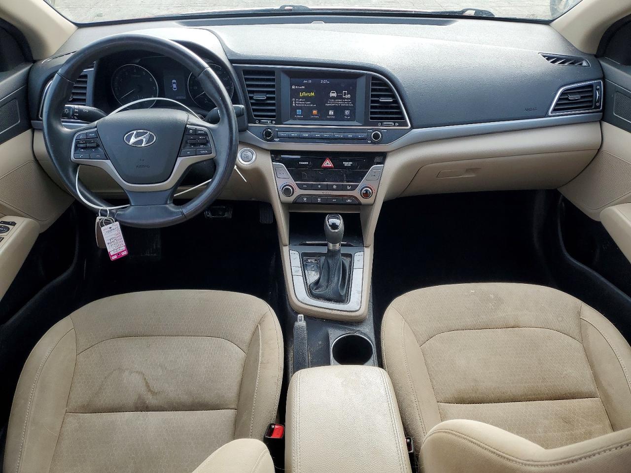2017 HYUNDAI ELANTRA