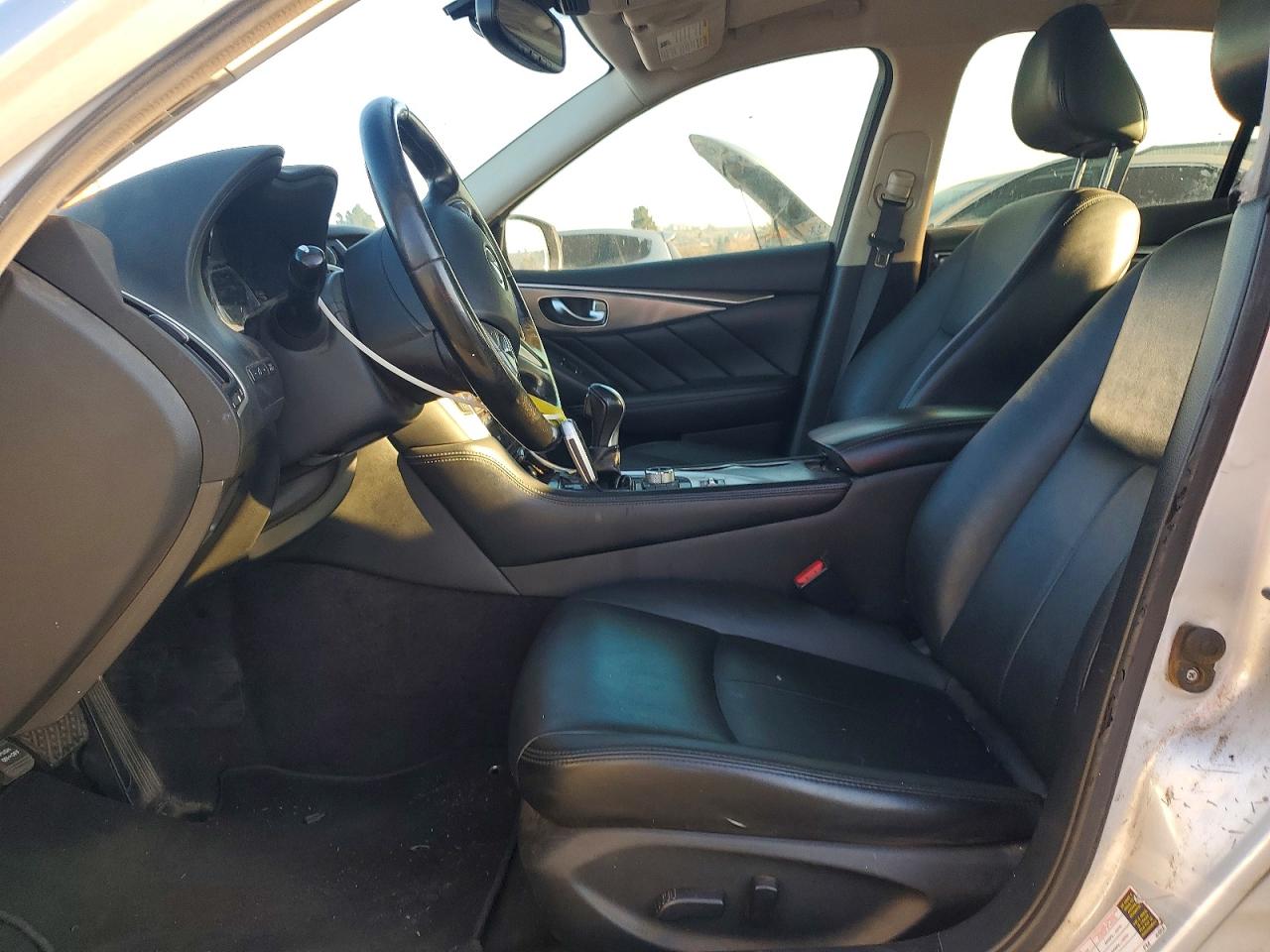 2017 INFINITI Q50