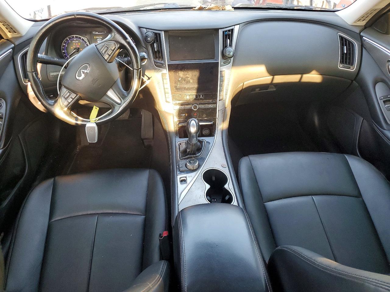 2017 INFINITI Q50