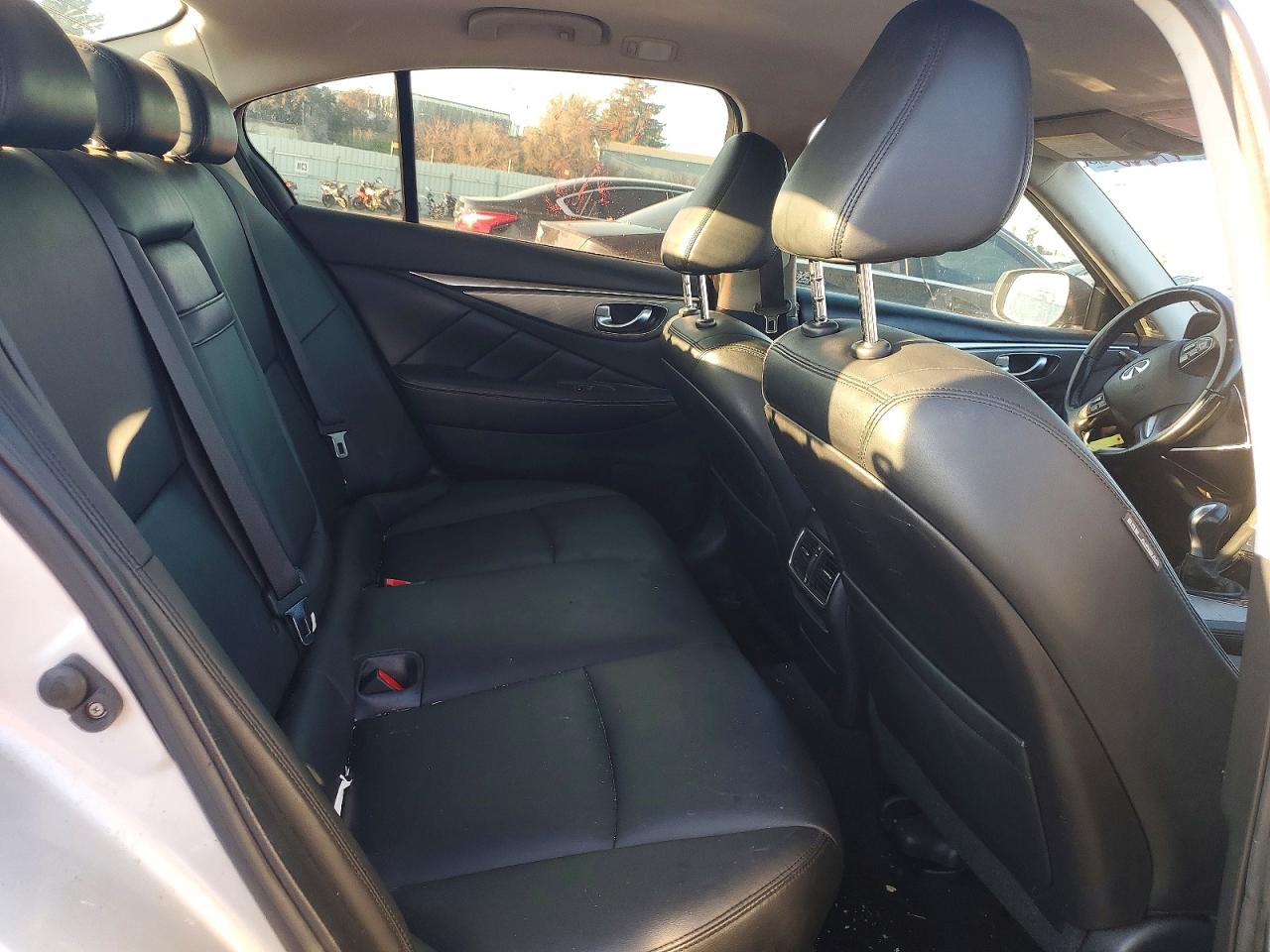 2017 INFINITI Q50