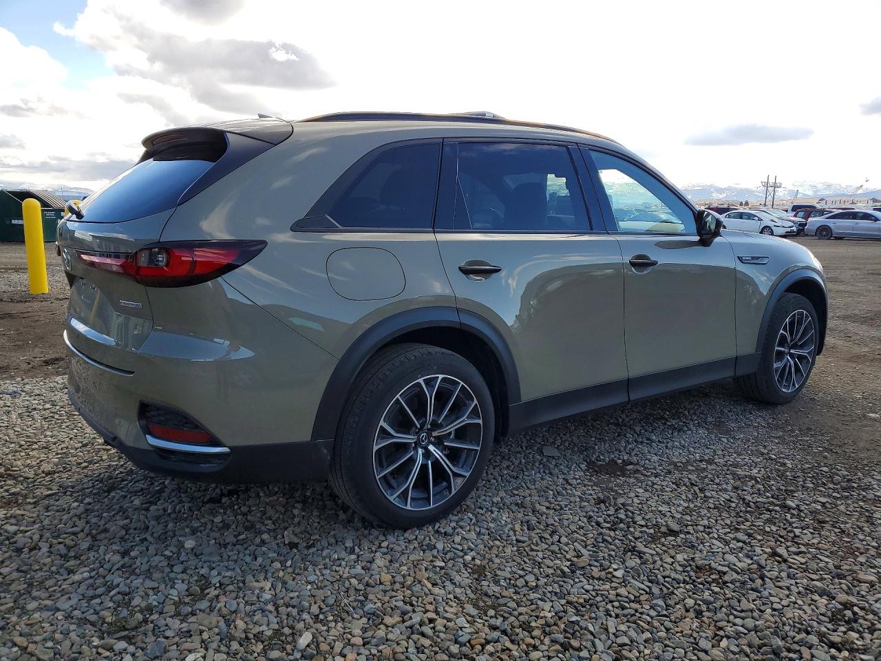 2025 MAZDA CX-70