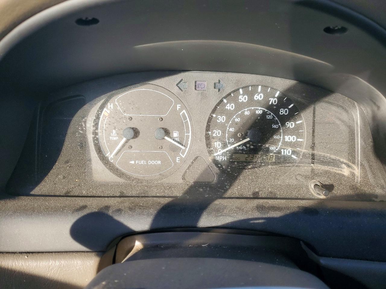 2000 TOYOTA COROLLA
