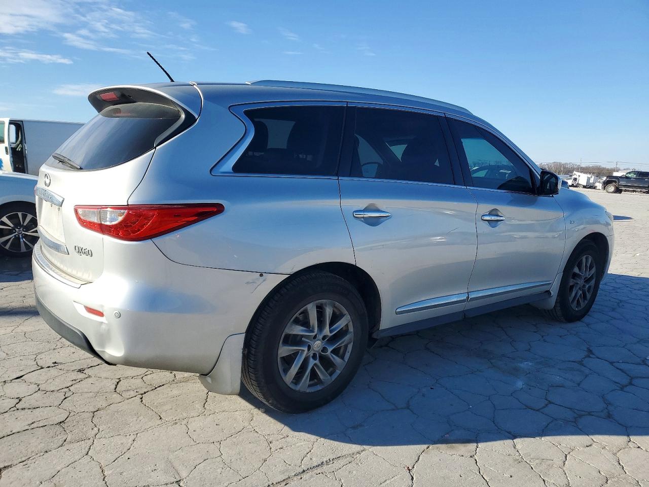 2015 INFINITI QX60