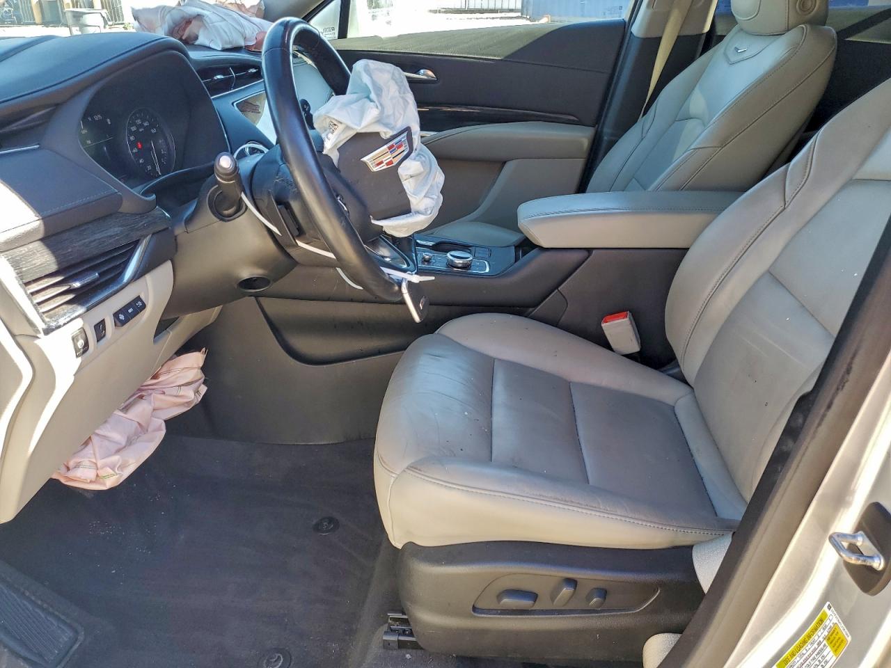 2020 CADILLAC XT4