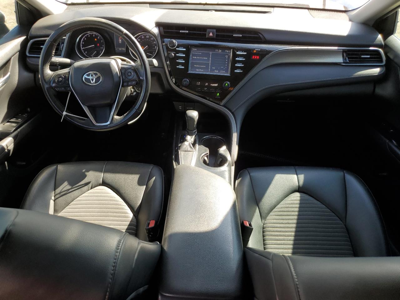 2019 TOYOTA CAMRY