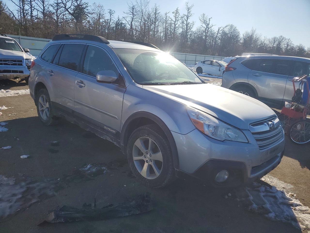 2014 SUBARU OUTBACK