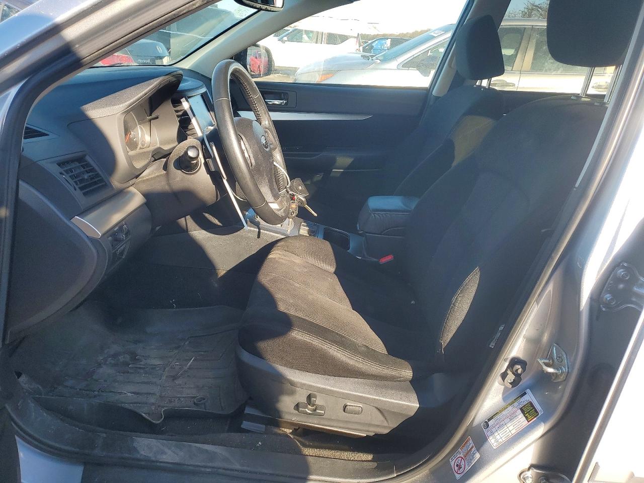 2014 SUBARU OUTBACK