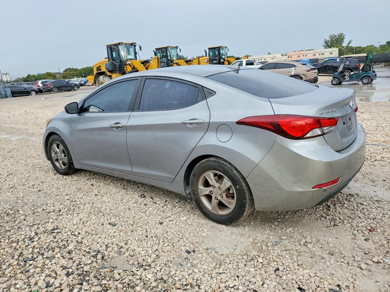 2015 HYUNDAI ELANTRA