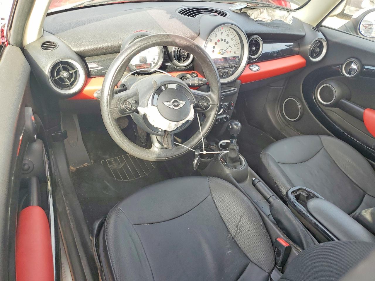 2013 MINI COOPER